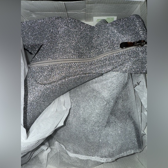 Lulus Sparkly Ankle Sock Boots - Size 8 - Picture 6 of 6